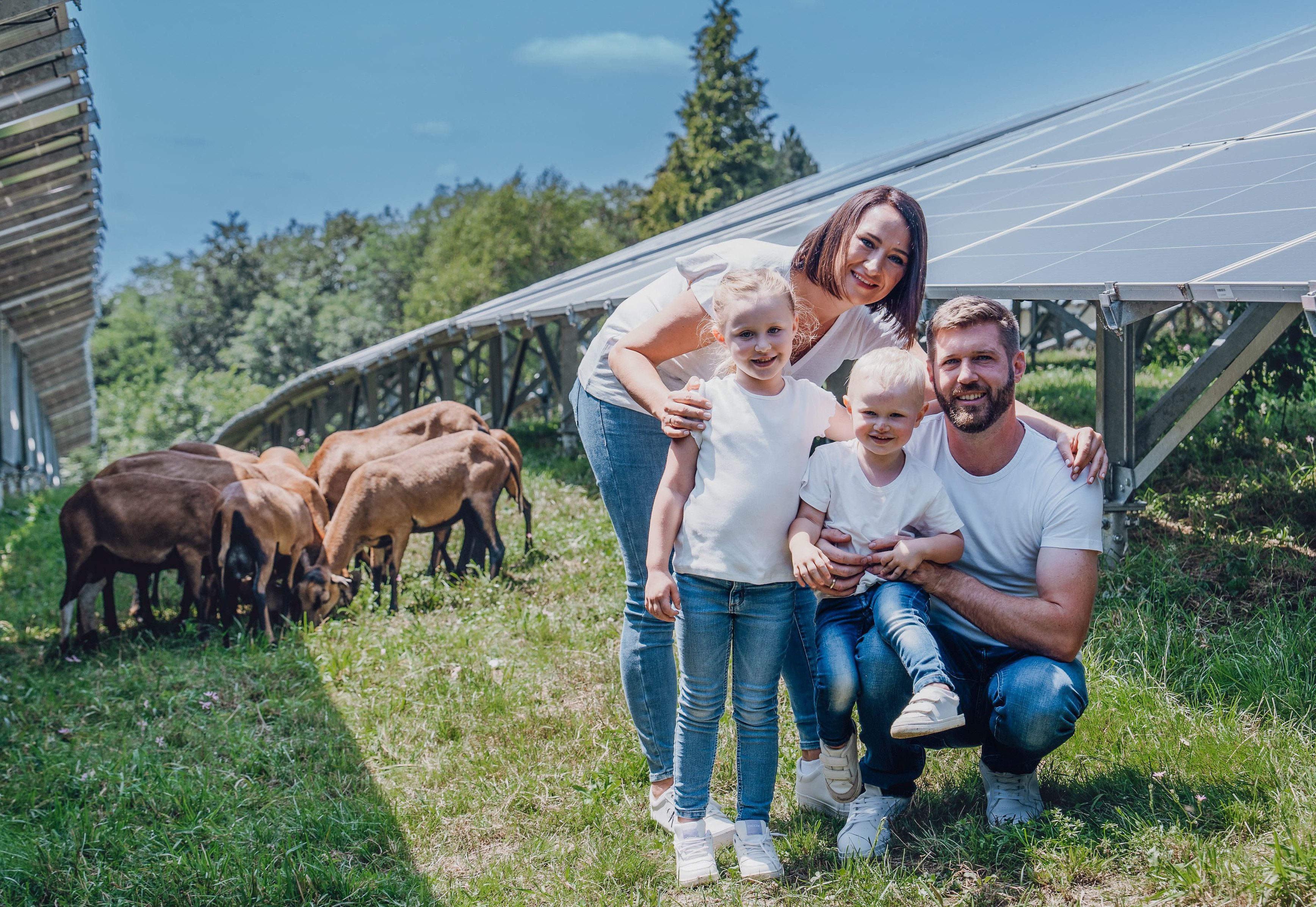 Daniel Führer und seine Familie aus Oberösterreich. Mitglied und Stromerzeuger bei OurPower seit 2023.